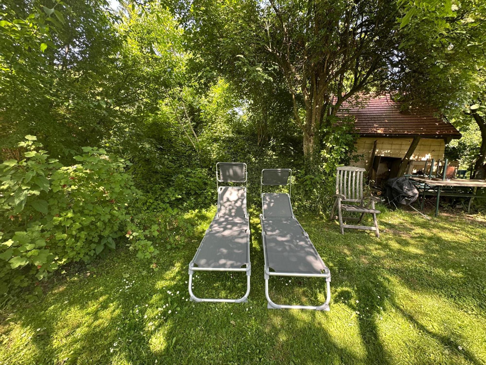 Gemütliche Blockhütte in Wiennähe Zofing Exterior foto